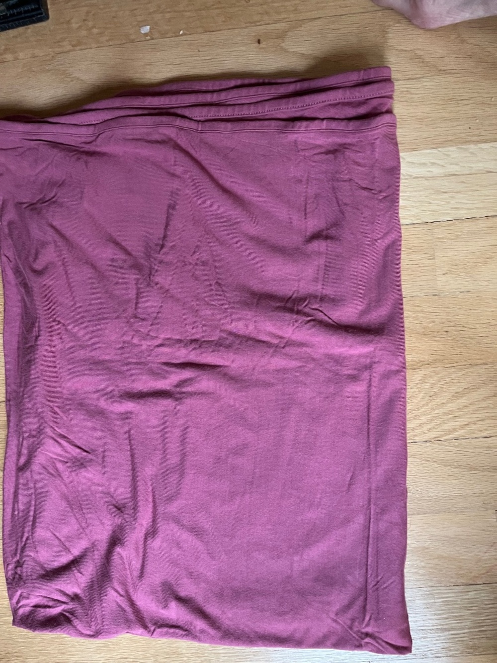 Caden Lane Swaddle 48"x32" in mauve color